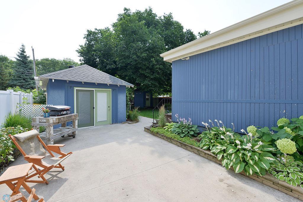 Patio area to workshop