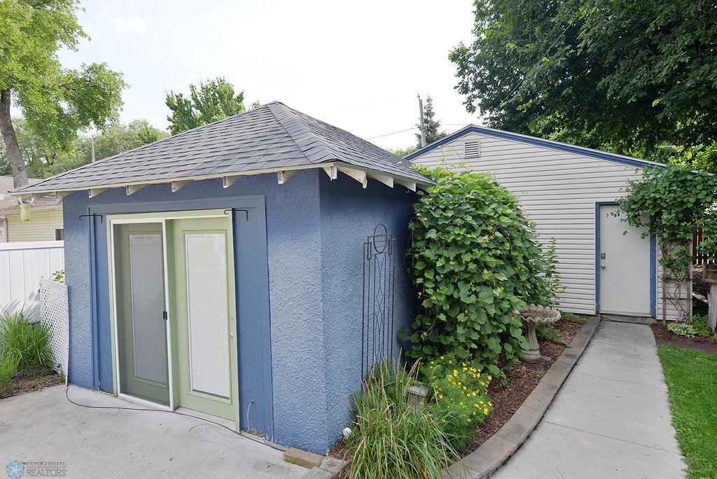 Workshop connected to garage
