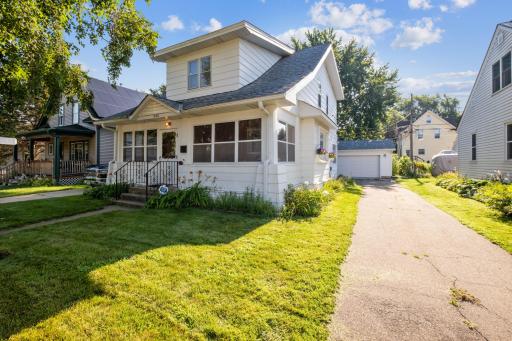 1060 Como Place, Saint Paul, MN 55103