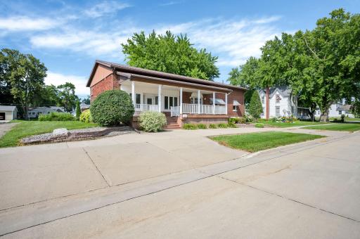 115 E 4th Street, Blue Earth, MN 56013