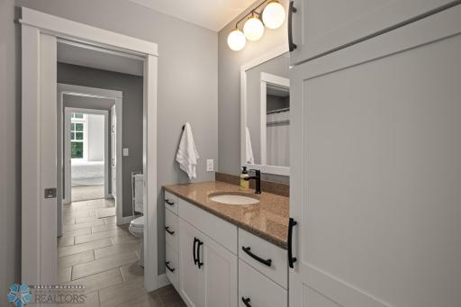73 35th Avenue E, West Fargo, ND 58078
