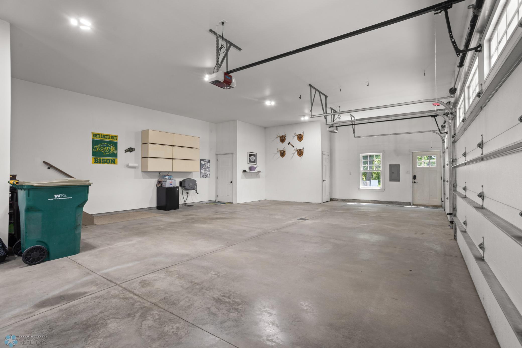 73 35th Ave E West Fargo