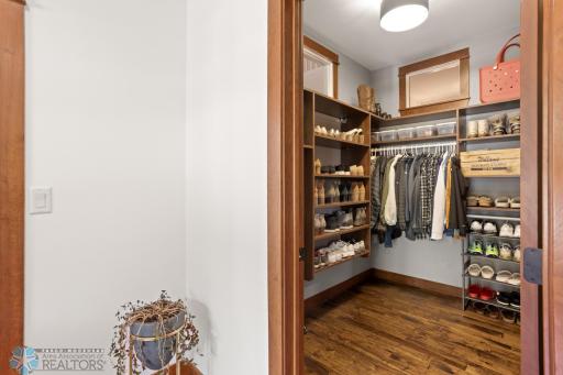 73 35th Avenue E, West Fargo, ND 58078