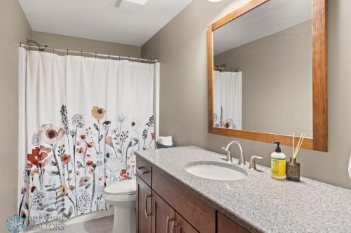 73 35th Avenue E, West Fargo, ND 58078