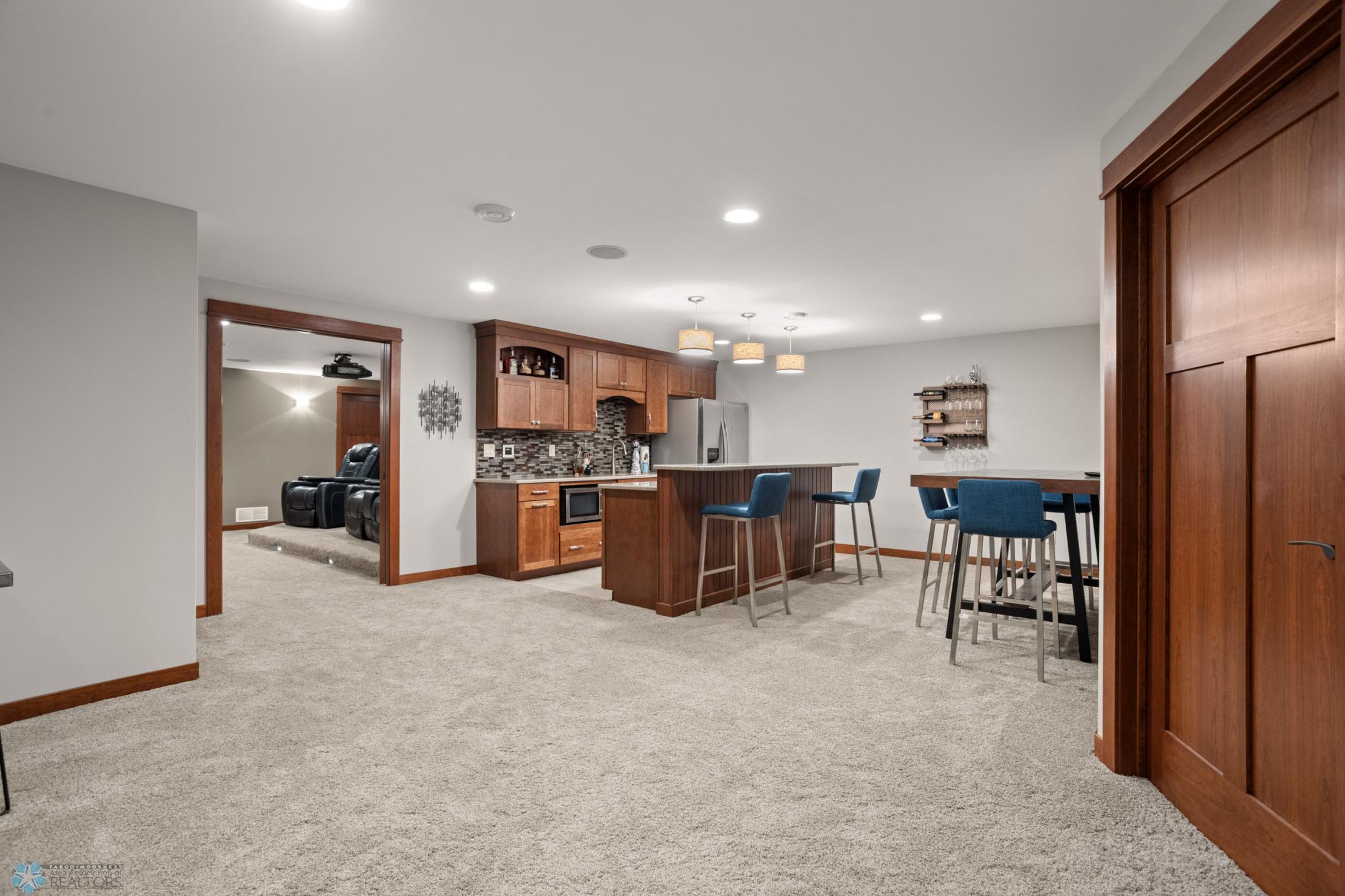 73 35th Ave E West Fargo
