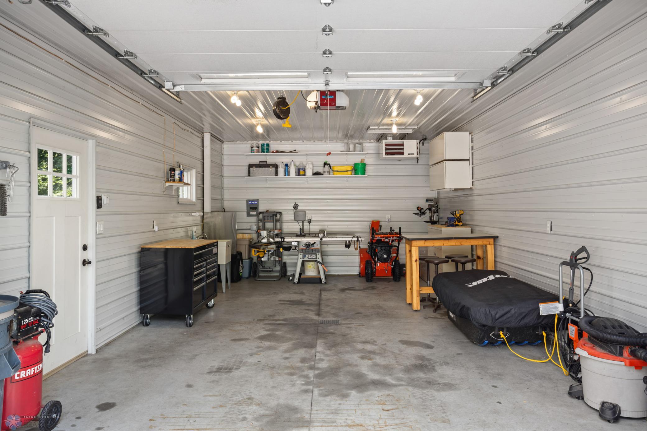 73 35th Ave E West Fargo
