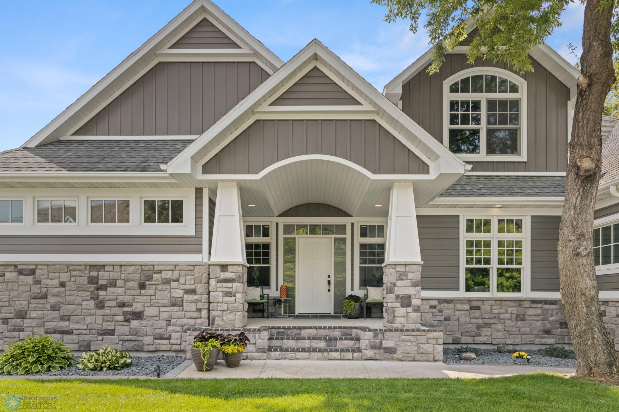 73 35th Ave E West Fargo