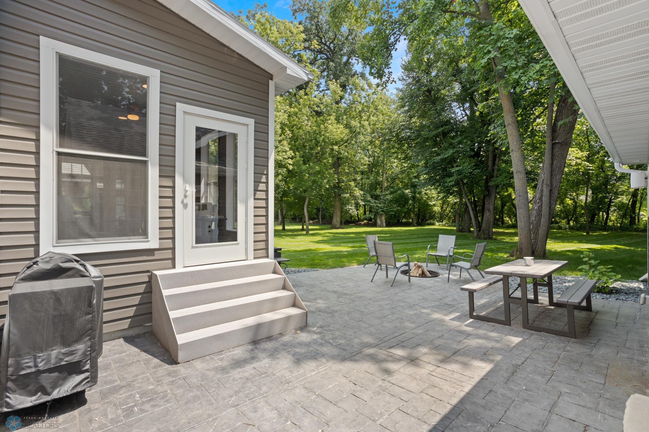 73 35th Ave E West Fargo