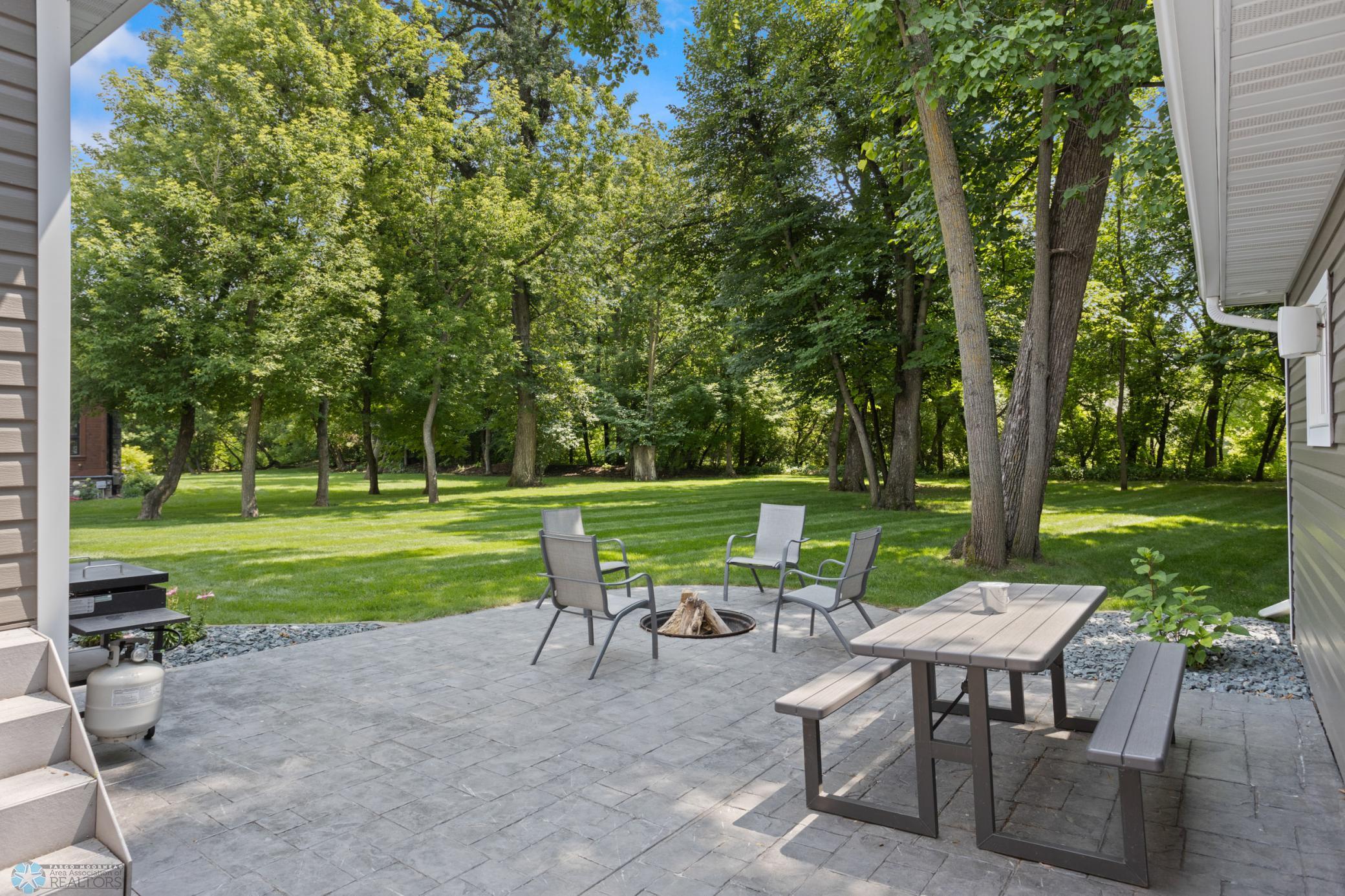 73 35th Ave E West Fargo