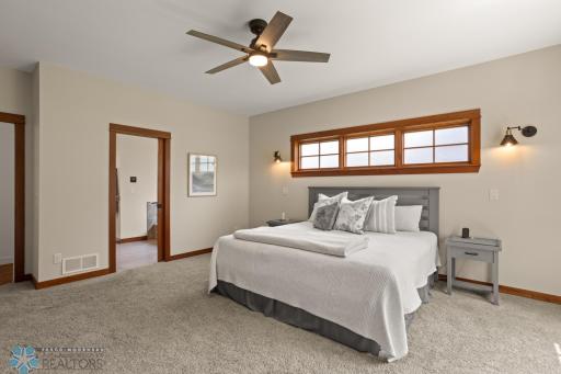 73 35th Avenue E, West Fargo, ND 58078
