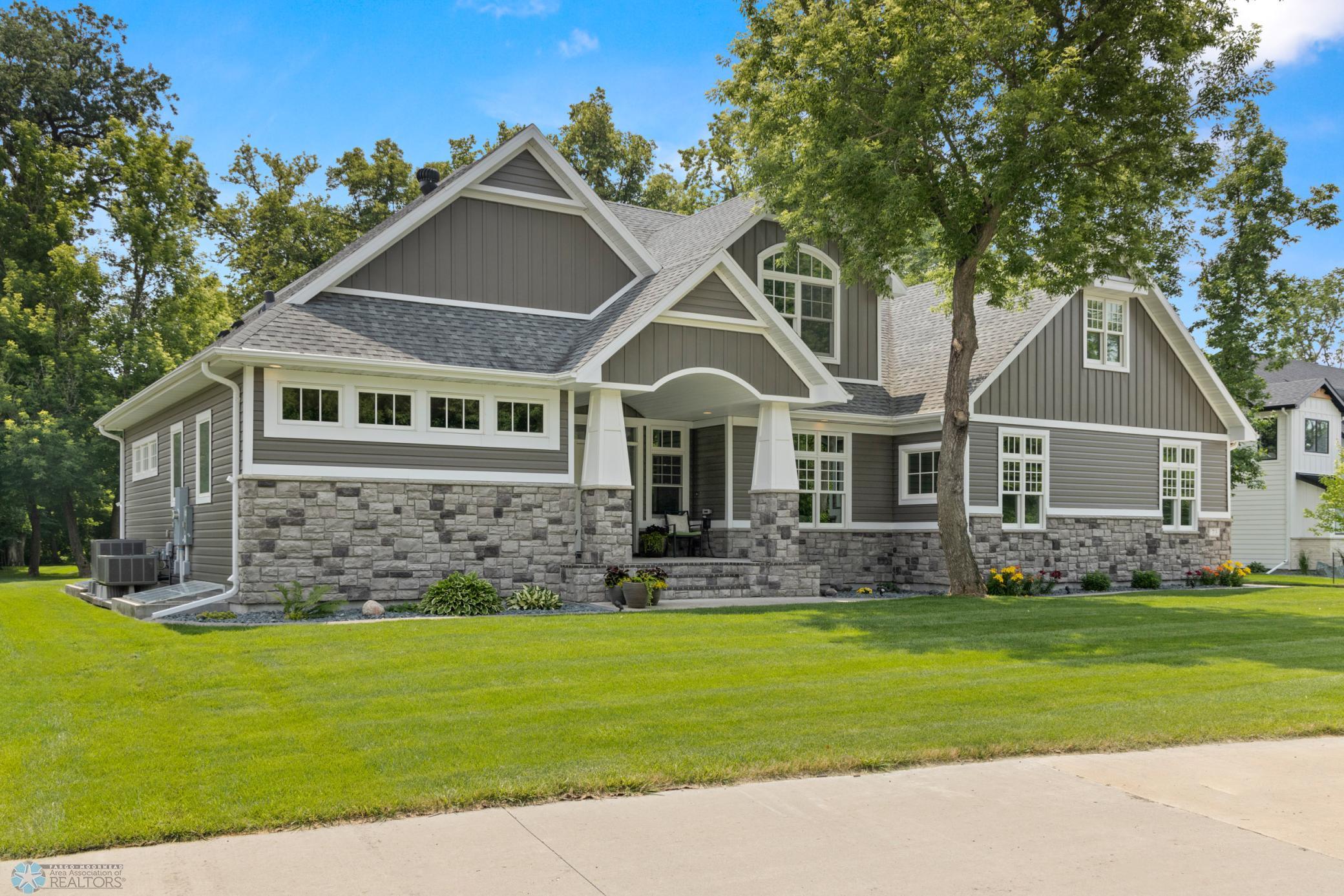 73 35th Ave E West Fargo