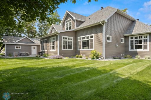73 35th Avenue E, West Fargo, ND 58078