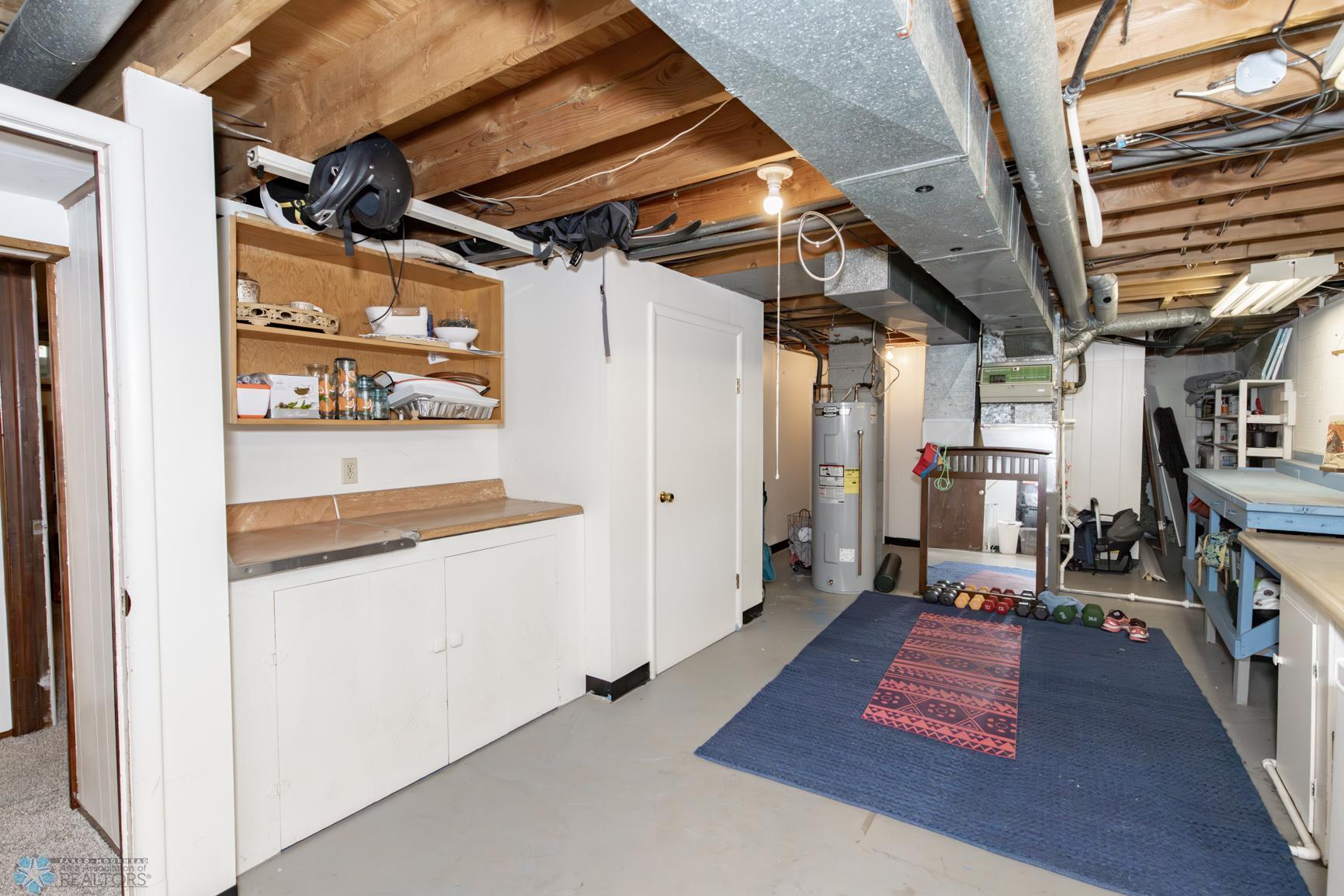 Laundry/Utilities