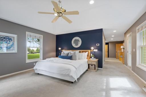 2204 Huntington Point Road E, Wayzata, MN 55391