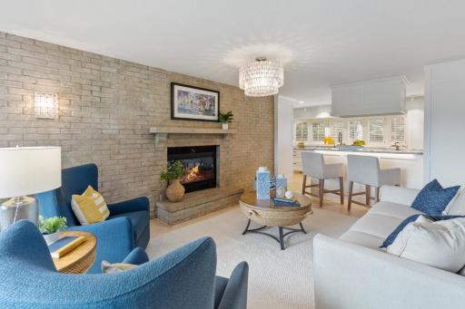 2204 Huntington Point Road E, Wayzata, MN 55391