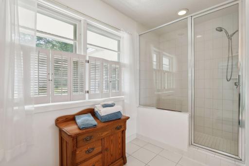 214X Shadywood Road, Wayzata, MN 55391