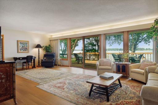 214X Shadywood Road, Wayzata, MN 55391