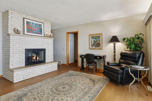 214X Shadywood Road, Wayzata, MN 55391