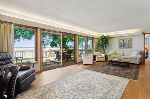214X Shadywood Road, Wayzata, MN 55391