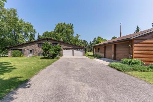 1227 Stony Brook Manor, Fergus Falls, MN 56537