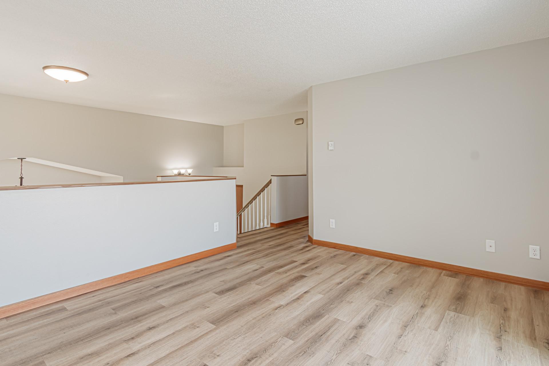 3534VillageGreenLn_47322_15.jpg