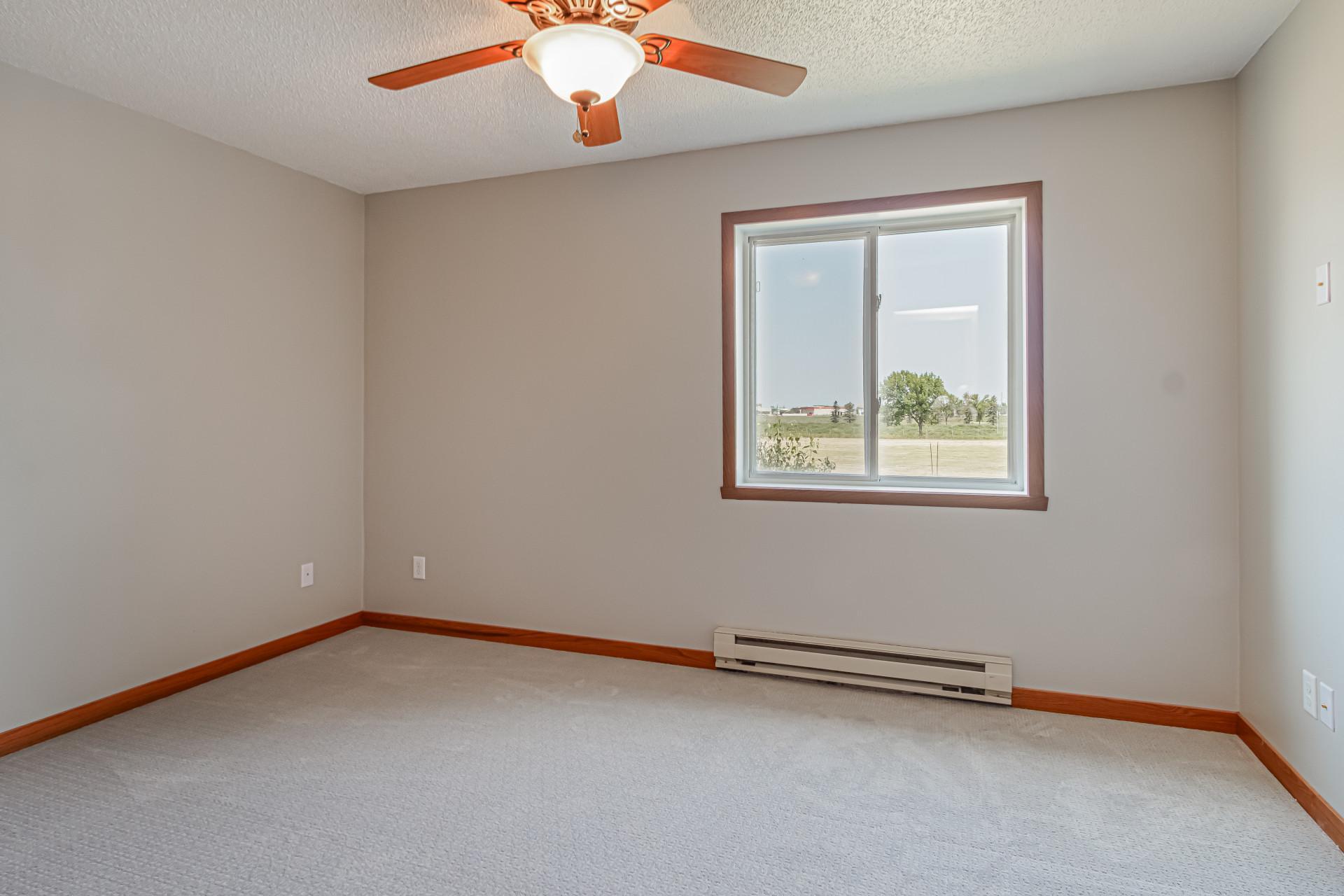 3534VillageGreenLn_47322_16.jpg