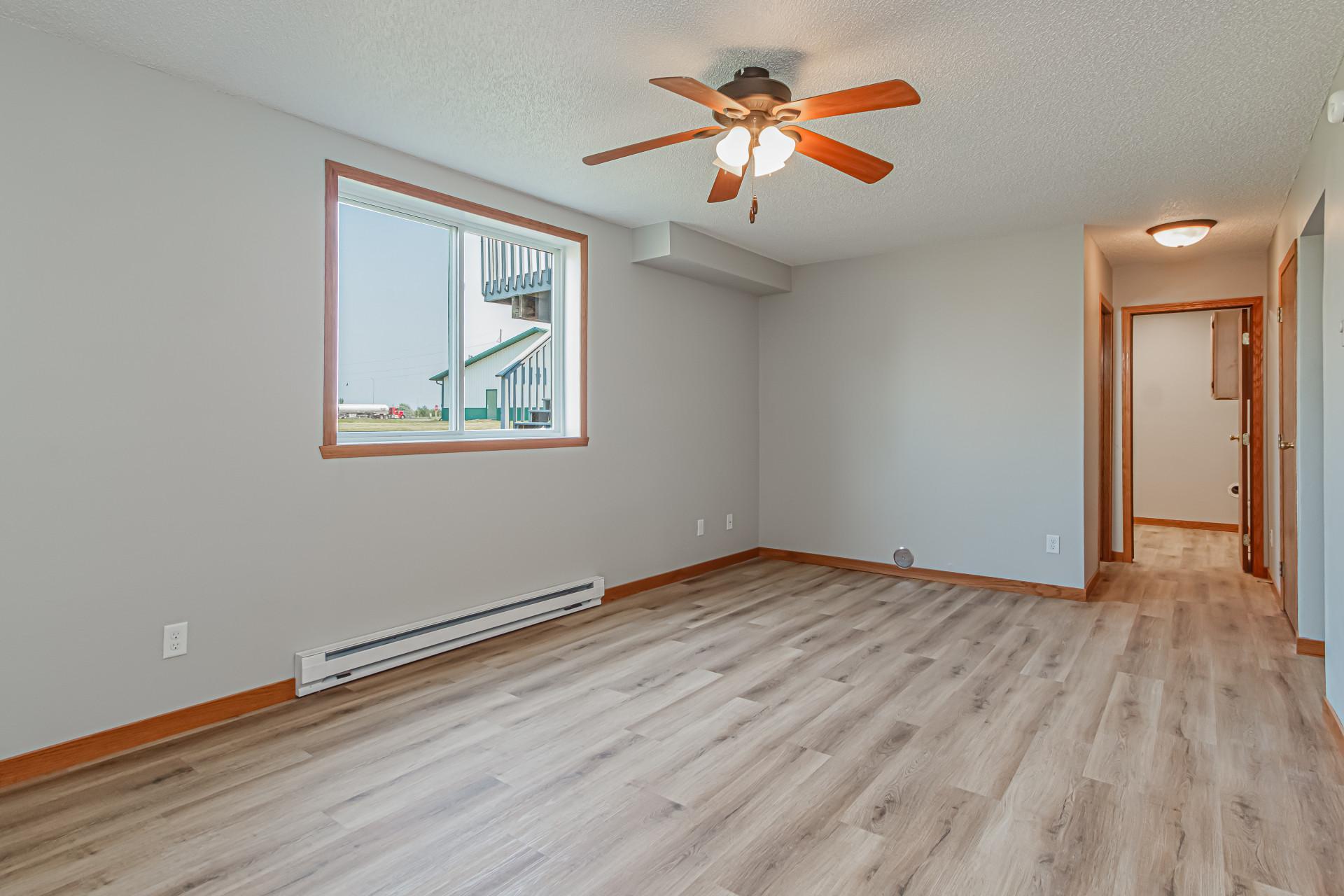 3534VillageGreenLn_47322_7.jpg