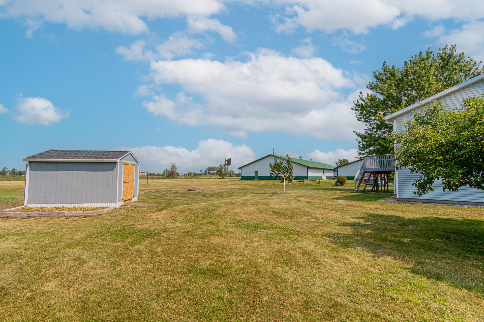 3534VillageGreenLn_47322_24.jpg