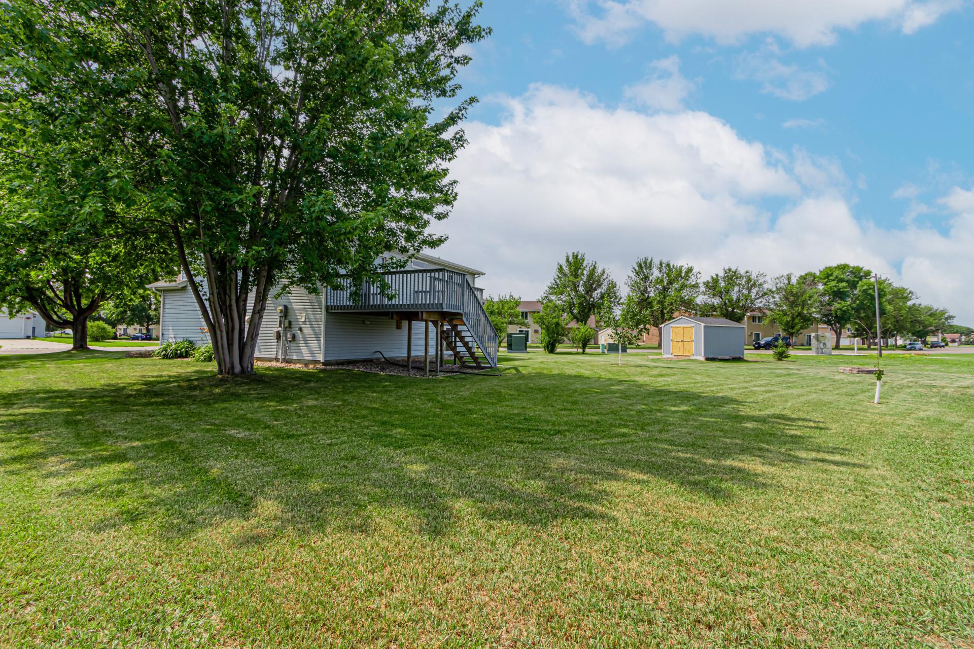 3534VillageGreenLn_47322_23.jpg