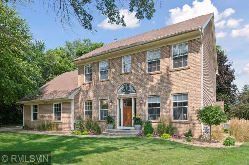 2575 Christian Parkway, Chaska, MN 55318