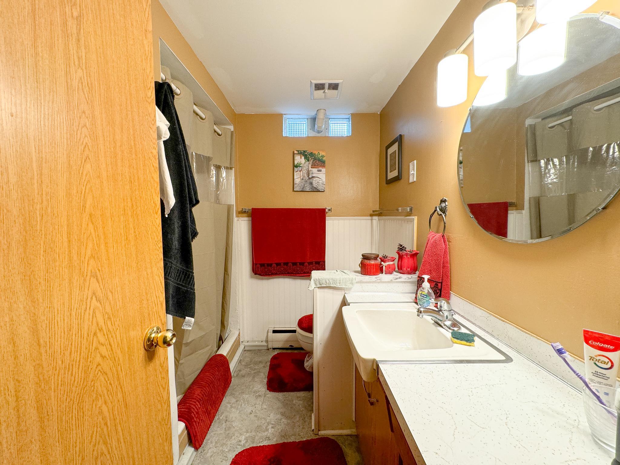 Downstairs Bathroom_.jpg