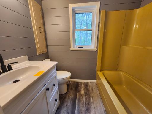 Photo for 105 Atlantic Avenue E, Badger, MN 56714 - Listing #6578832 105 Atlantic Avenue E, Badger, MN 56714