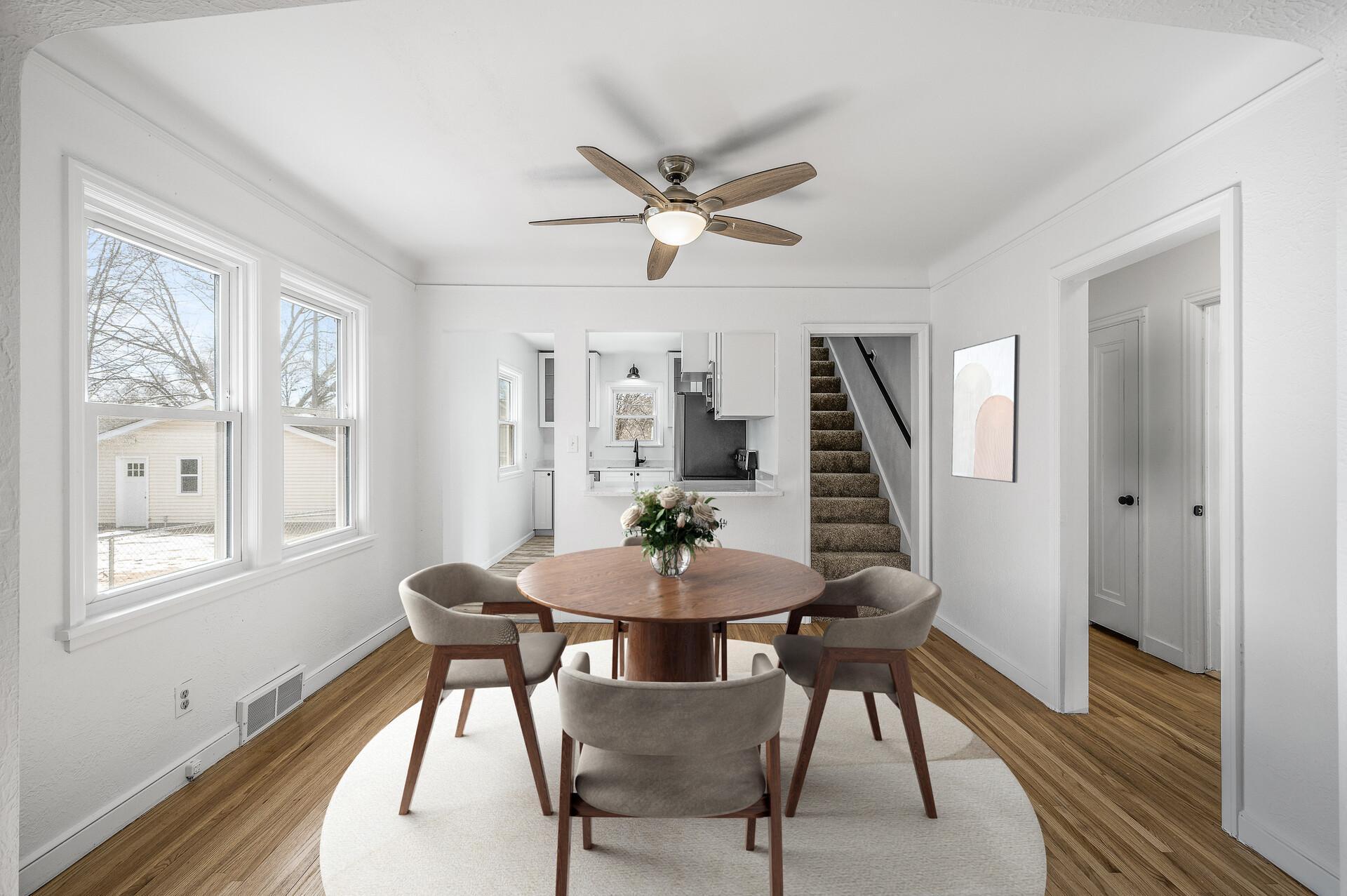 Image has been virtually staged.