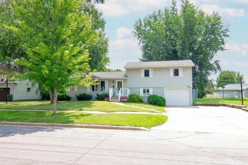 910 Day Street, Fairmont, MN 56031