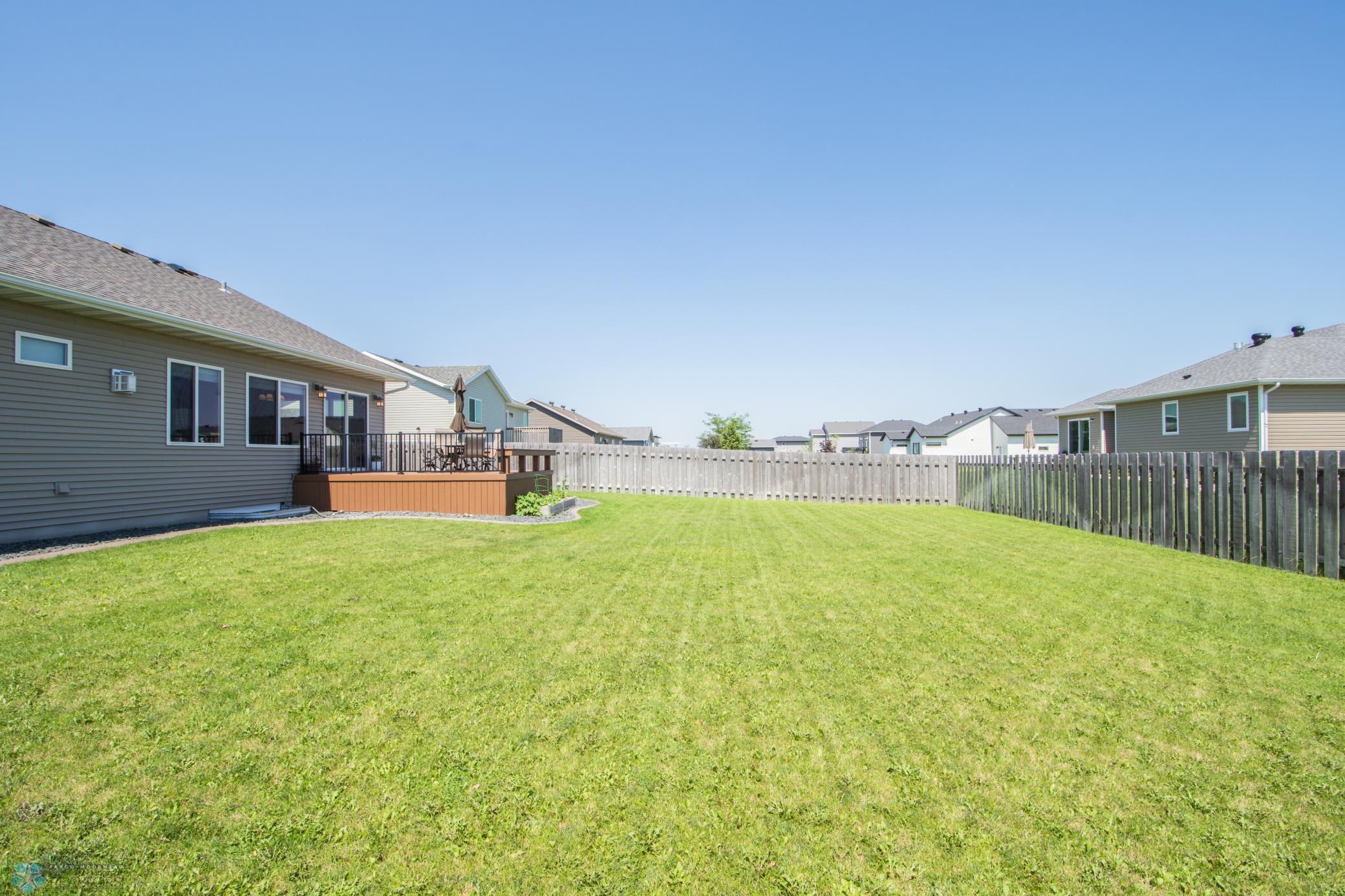 Well-Maintained Yard!