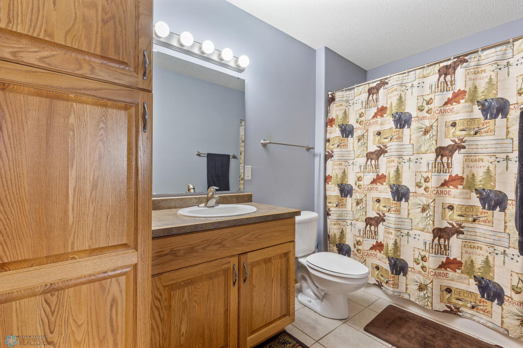 Downstairs Full Bath