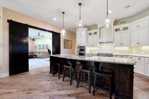 8905 King Ben Road, Rogers, MN 55374