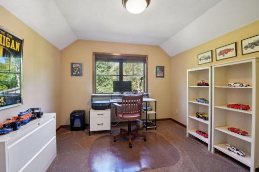 8905 King Ben Road, Rogers, MN 55374