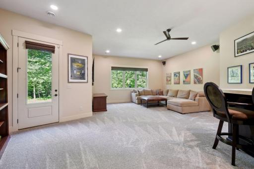 8905 King Ben Road, Rogers, MN 55374
