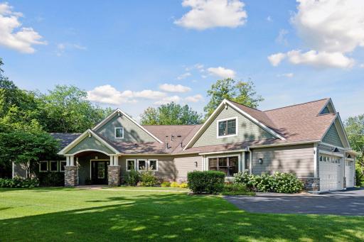 8905 King Ben Road, Rogers, MN 55374