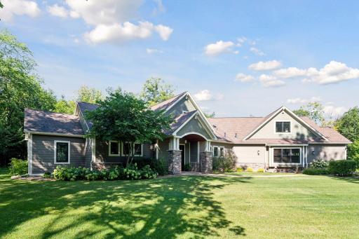 8905 King Ben Road, Rogers, MN 55374