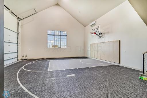 773 5 Avenue N, Casselton, ND 58012