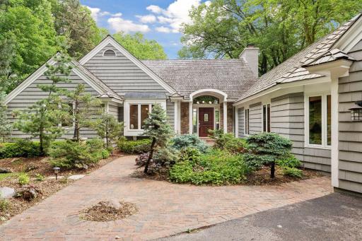 1510 Xanthus Lane N, Plymouth, MN 55447