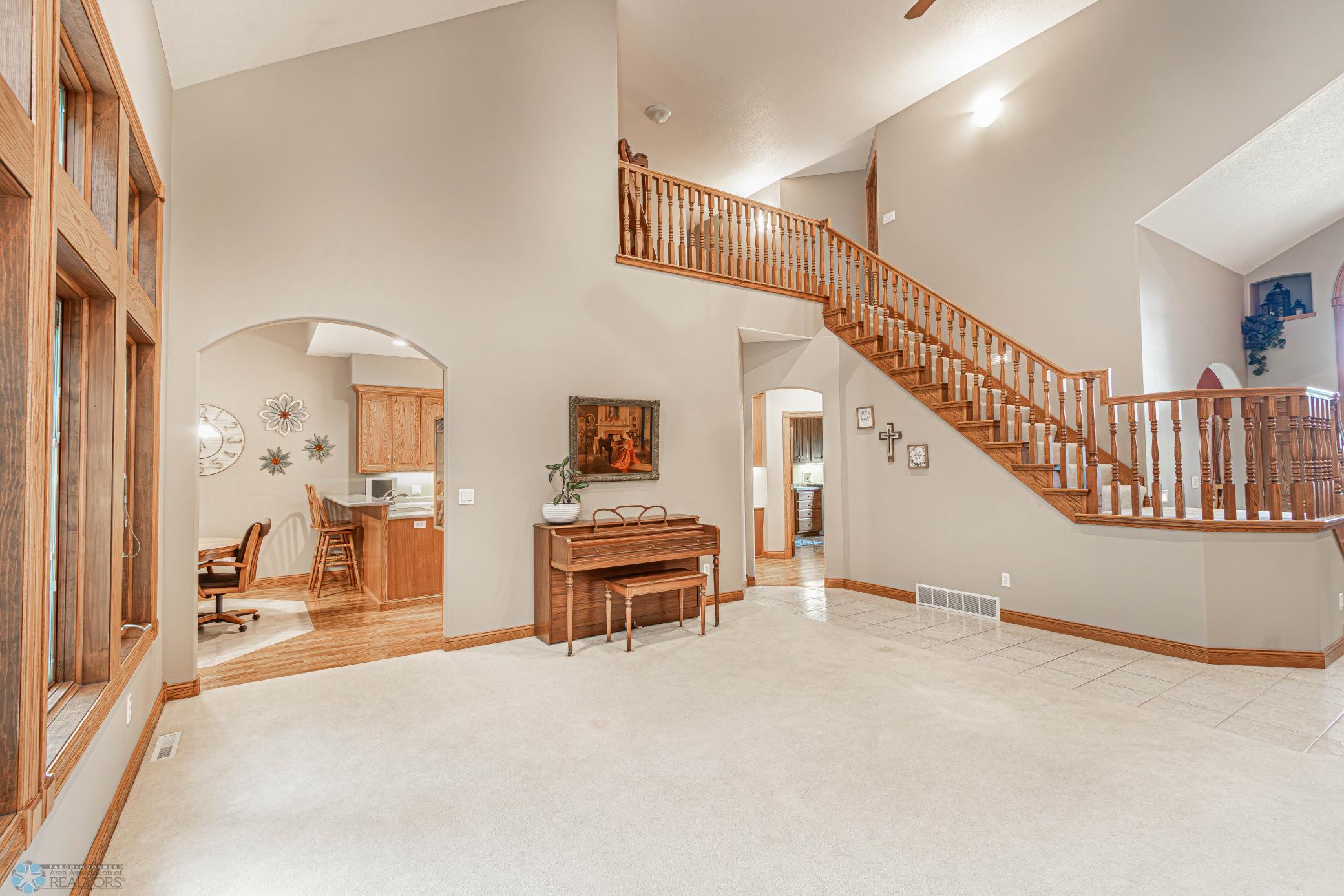 Living_Room_2.jpg