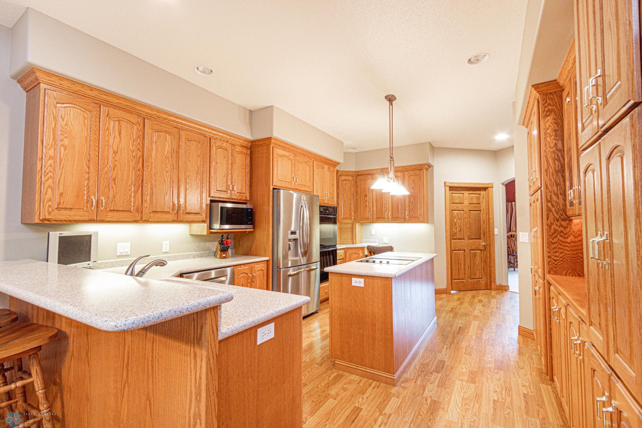 Kitchen_1.jpg