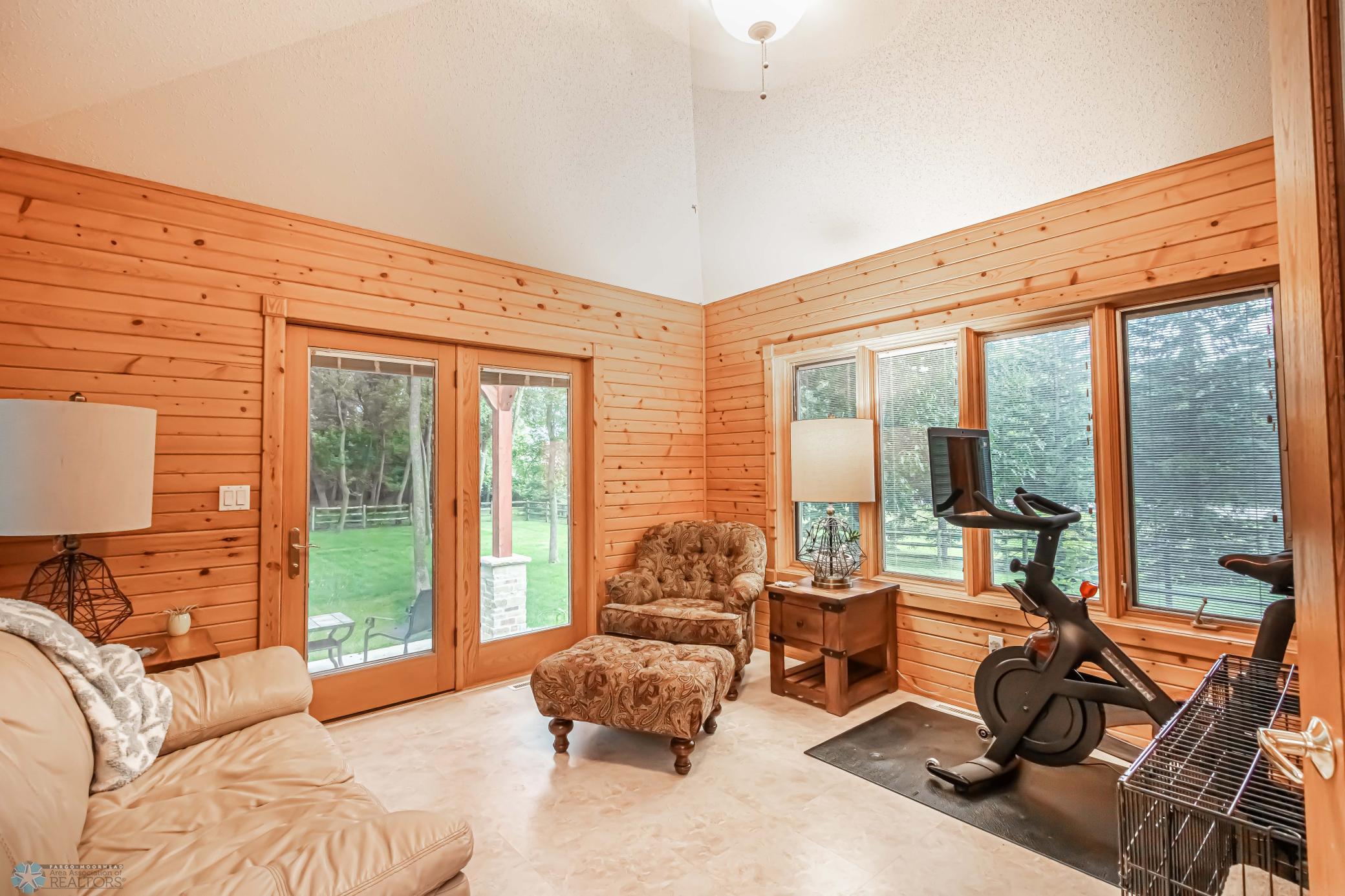 Sunroom_1.jpg