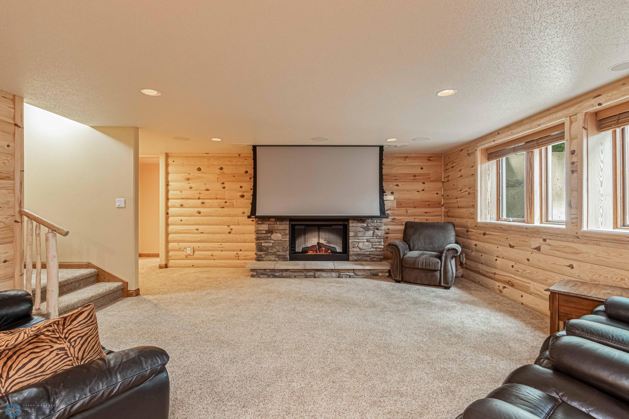 Family_Room_2.jpg