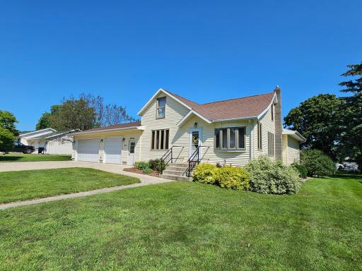 Photo for 217 2nd Avenue NE, Fairfax, MN 55332 - listing #6580267 217 2nd Avenue NE, Fairfax, MN 55332