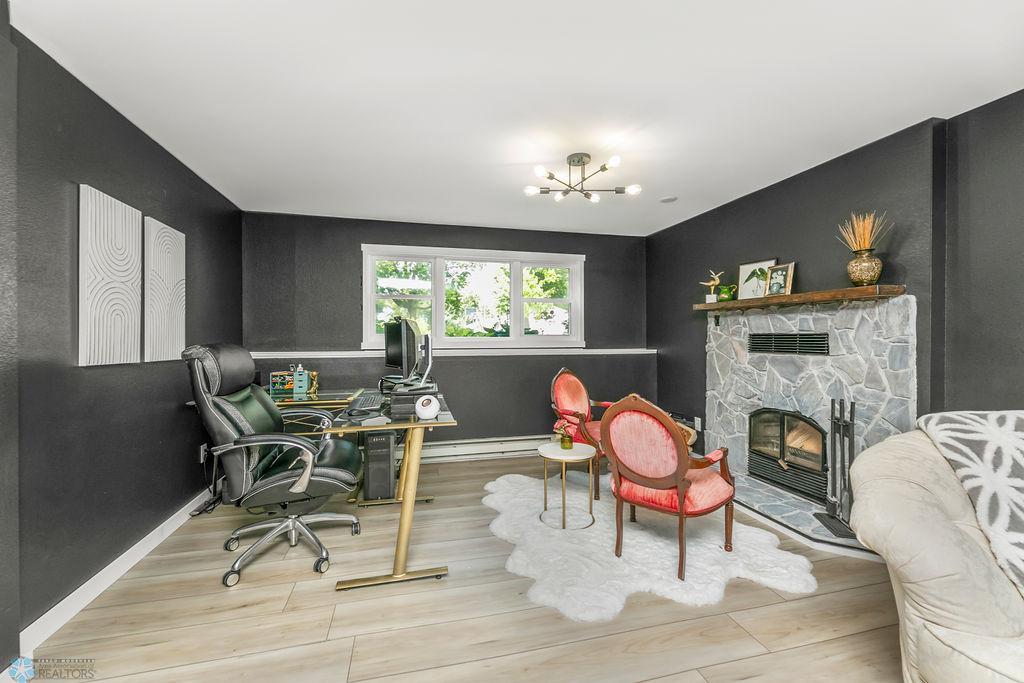 Family Room 4