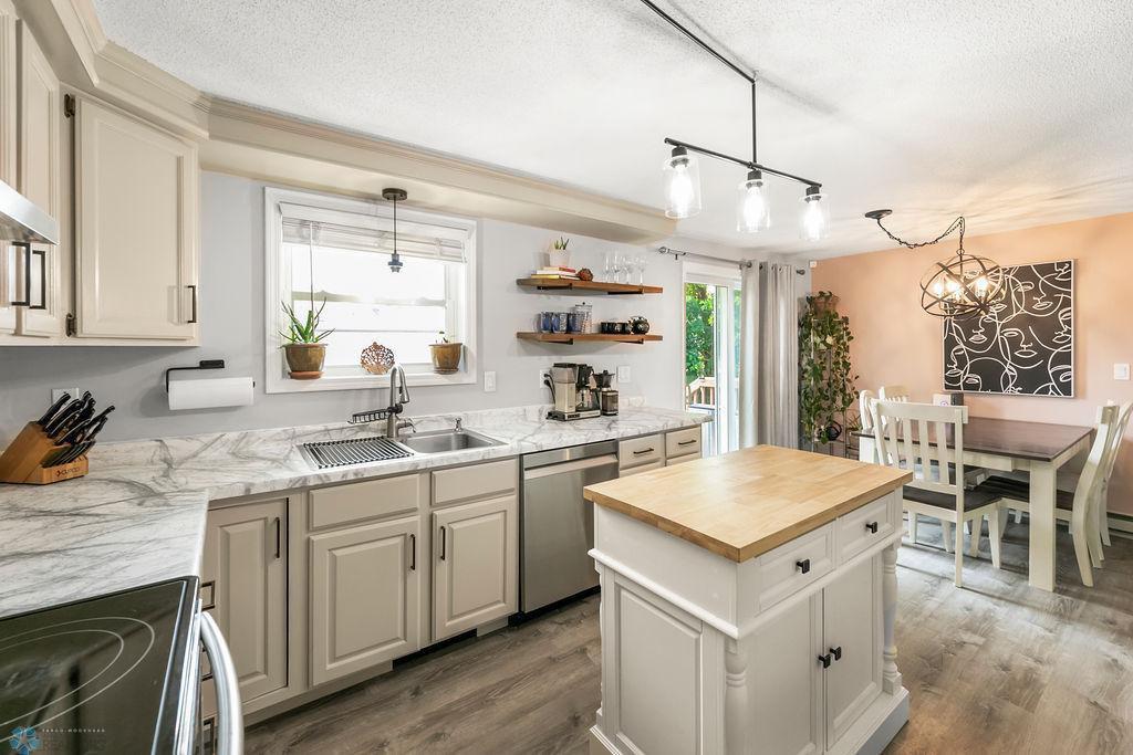 Kitchen 5